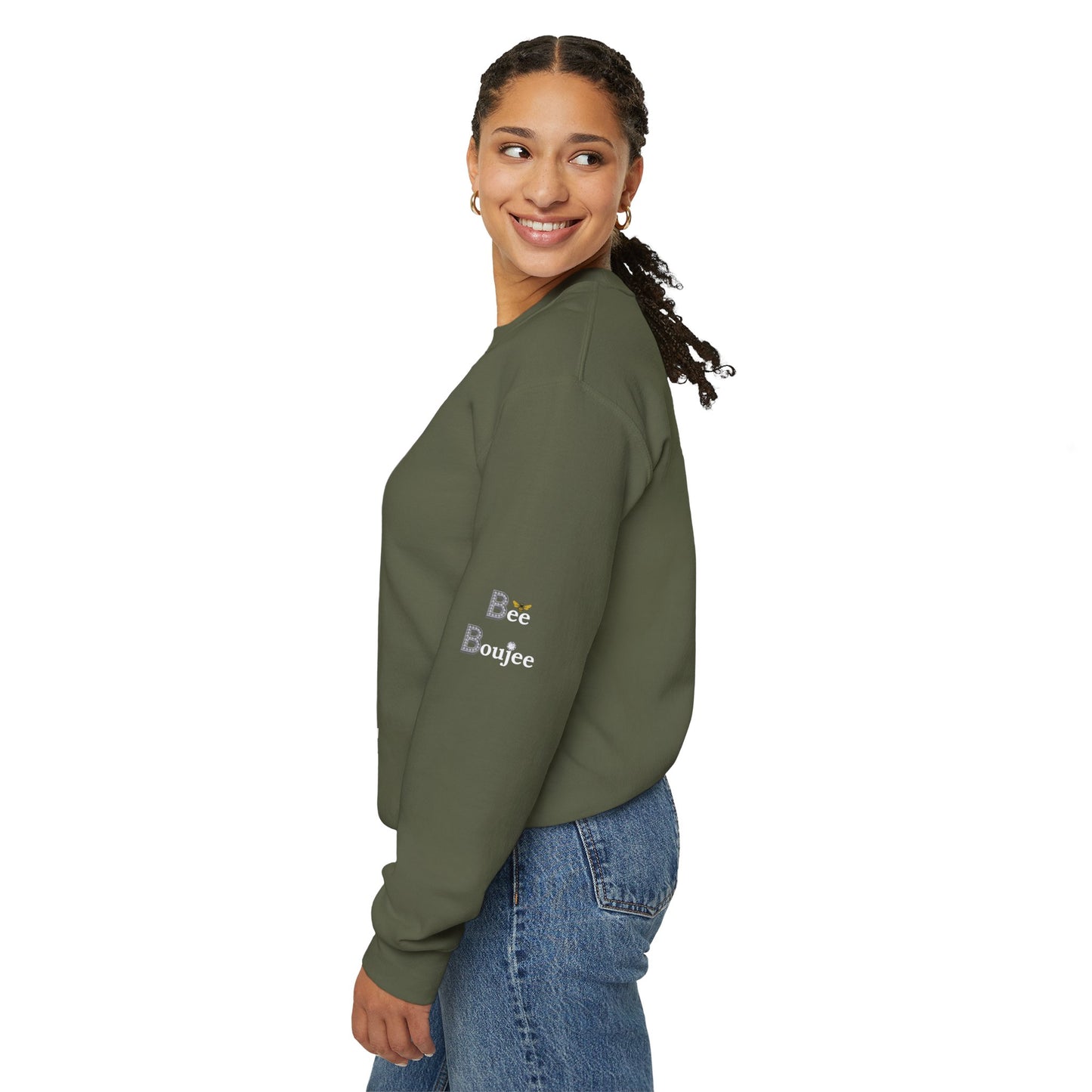 Living a Boujee Wife Life My Husband Spoils Me - Heavy Blend™ Dark Colors Crewneck Sweatshirt