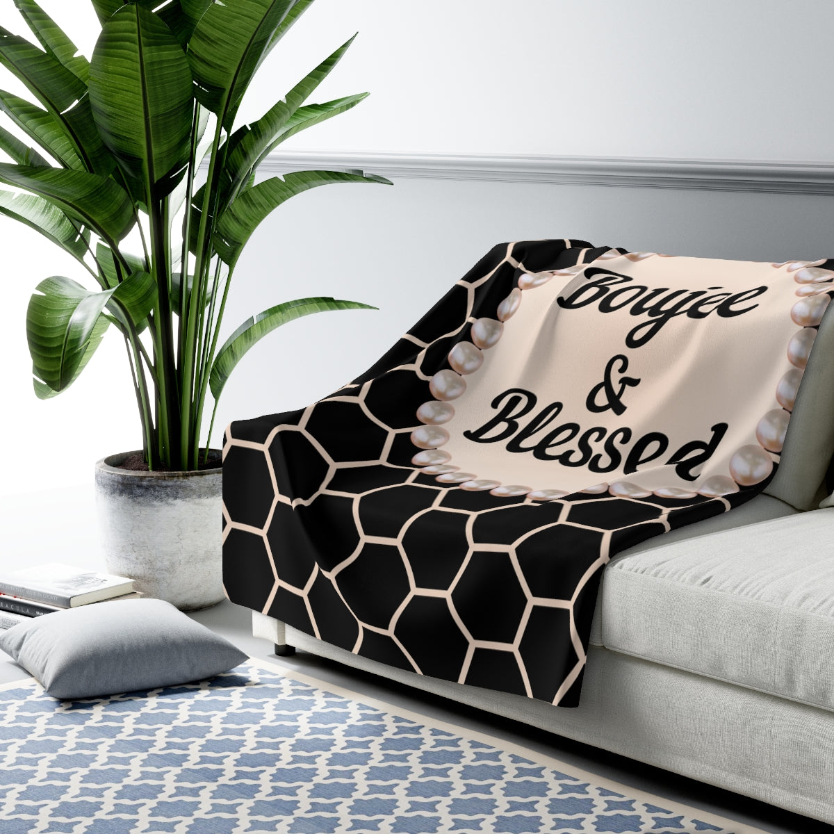 Personalized Luxurious Bee Boujee Pearl-Print Sherpa Fleece Blanket - 2 Sizes and 3 Designs