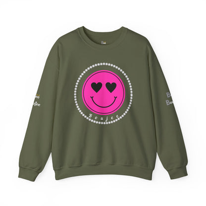 Boujee Smiley Face Pink Heart Eyes - Heavy Blend™ Dark Colors Crewneck Sweatshirt