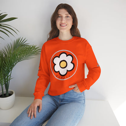 Boujee White Gold Flower - Heavy Blend™ Light Colors Crewneck Sweatshirt