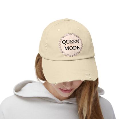 Queen Mode - Distressed Pearl-Emblem Cap