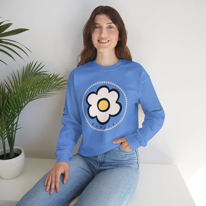 Boujee White Gold Flower - Heavy Blend™ Light Colors Crewneck Sweatshirt
