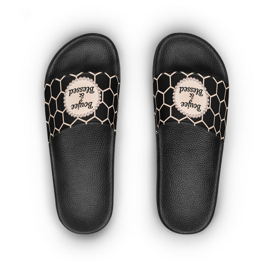 Boujee & Blessed Peach Honeycomb Pearl-Emblem Women’s Slides Sandals,
