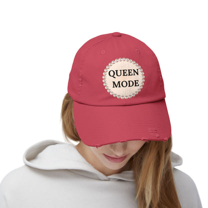 Queen Mode - Distressed Pearl-Emblem Cap