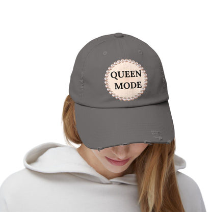 Queen Mode - Distressed Pearl-Emblem Cap