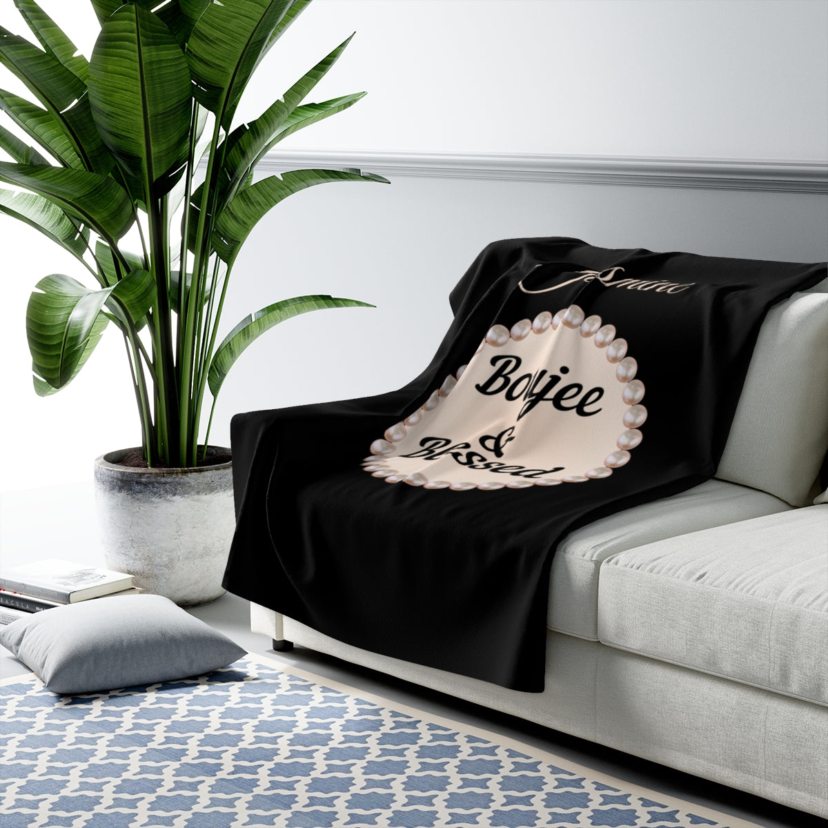 Personalized Luxurious Bee Boujee Pearl-Print Sherpa Fleece Blanket - 2 Sizes and 3 Designs